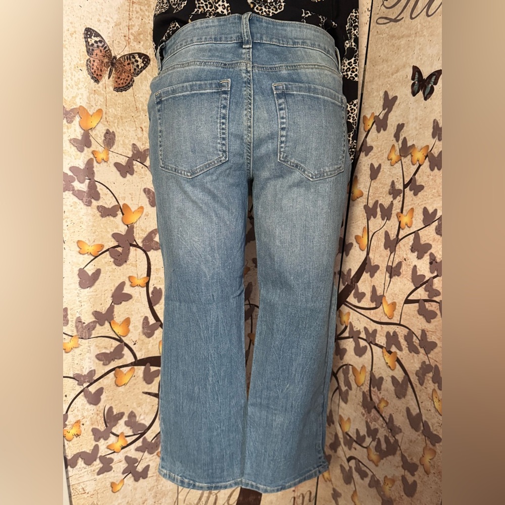 Maurices Cropped Boyfriend Jeans in Vintage Wash - Picture 5 of 9
